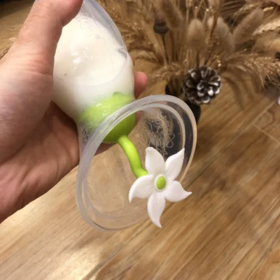 Tapón de Flor de silicona para recolector de leche materna Haakaa - Imagen 9